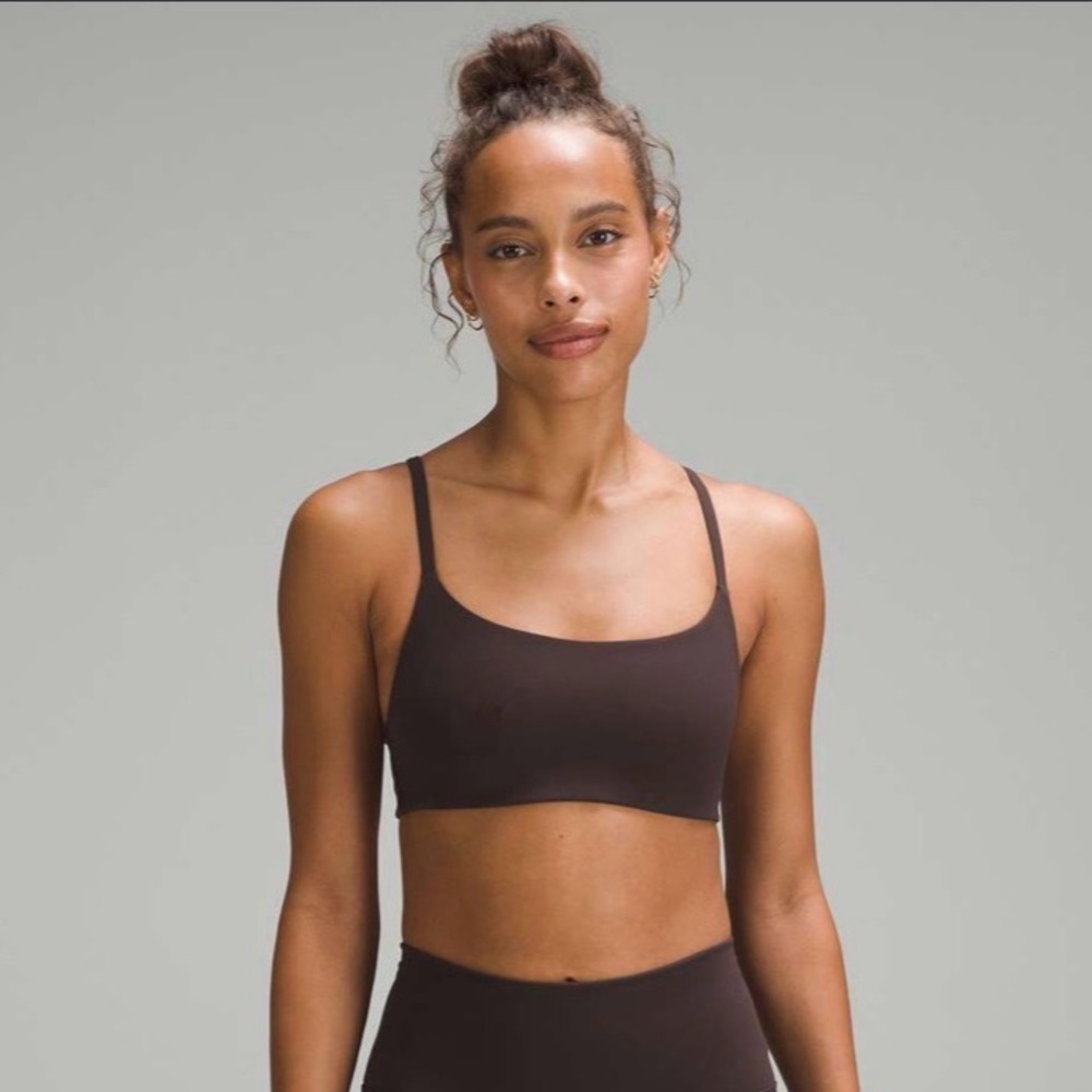 Lululemon Wunder Train Strappy Racer Bra *Light Support, A/B Cup
Espresso 12